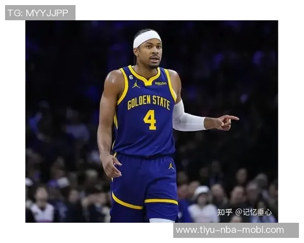 库明加成功指挥库里换防盖掉约基奇勾手展现防守实力 库明加成功指挥库里换防盖掉约基奇勾手展现防守实力