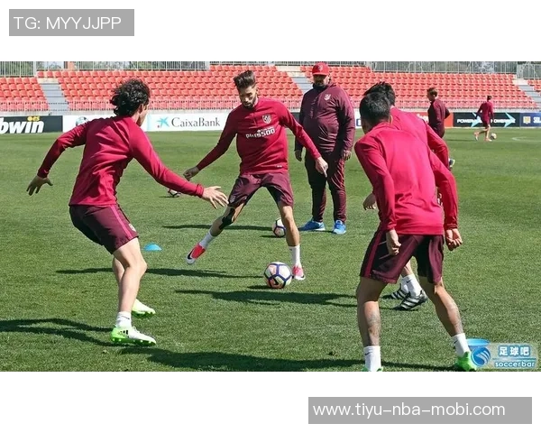 帕乔分享与马尔基尼奥斯的学习经历以及与卢卡斯的默契合作 帕乔分享与马尔基尼奥斯的学习经历以及与卢卡斯的默契合作