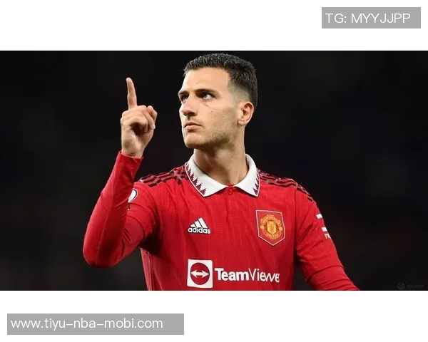 达洛特庆祝英超150场里程碑在伦敦展现精彩表现为曼联贡献力量 达洛特庆祝英超150场里程碑在伦敦展现精彩表现为曼联贡献力量